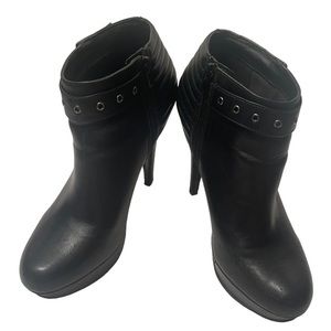 Guess Black Platform  Stilleto Heel Shooties Womens Size 9M